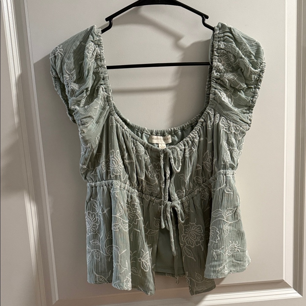 Never worn cropped summer top!